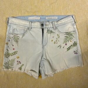Anthropologie Pilcro and the Letterpress Floral Jean Shorts Slim Boyfriend